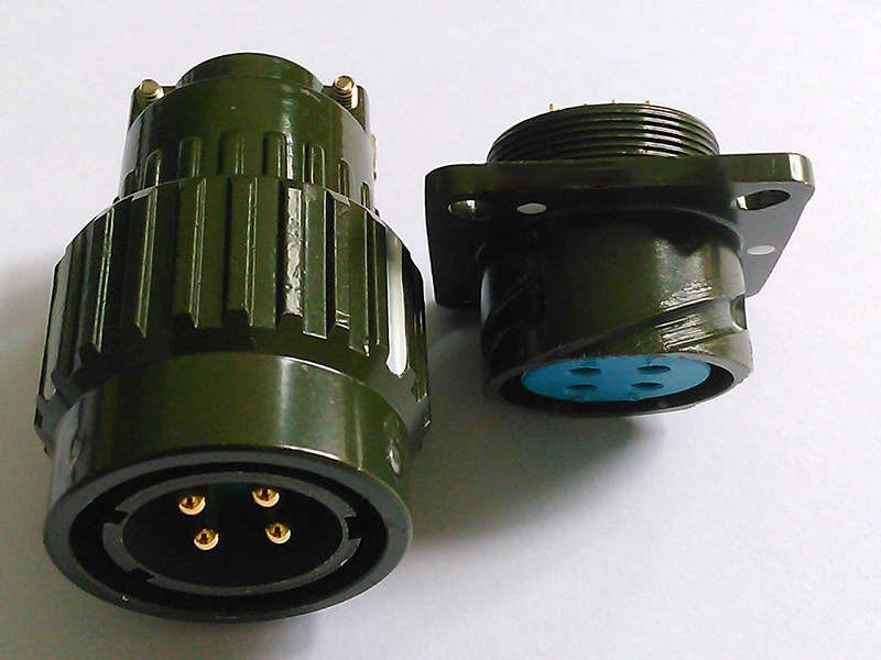 Преимущества военных разъемов.